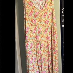 Natural Life Floral Patterned Fabric